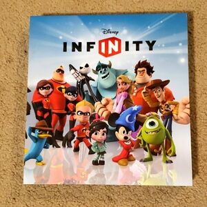NWOT Disney Infinity Disc Holder
